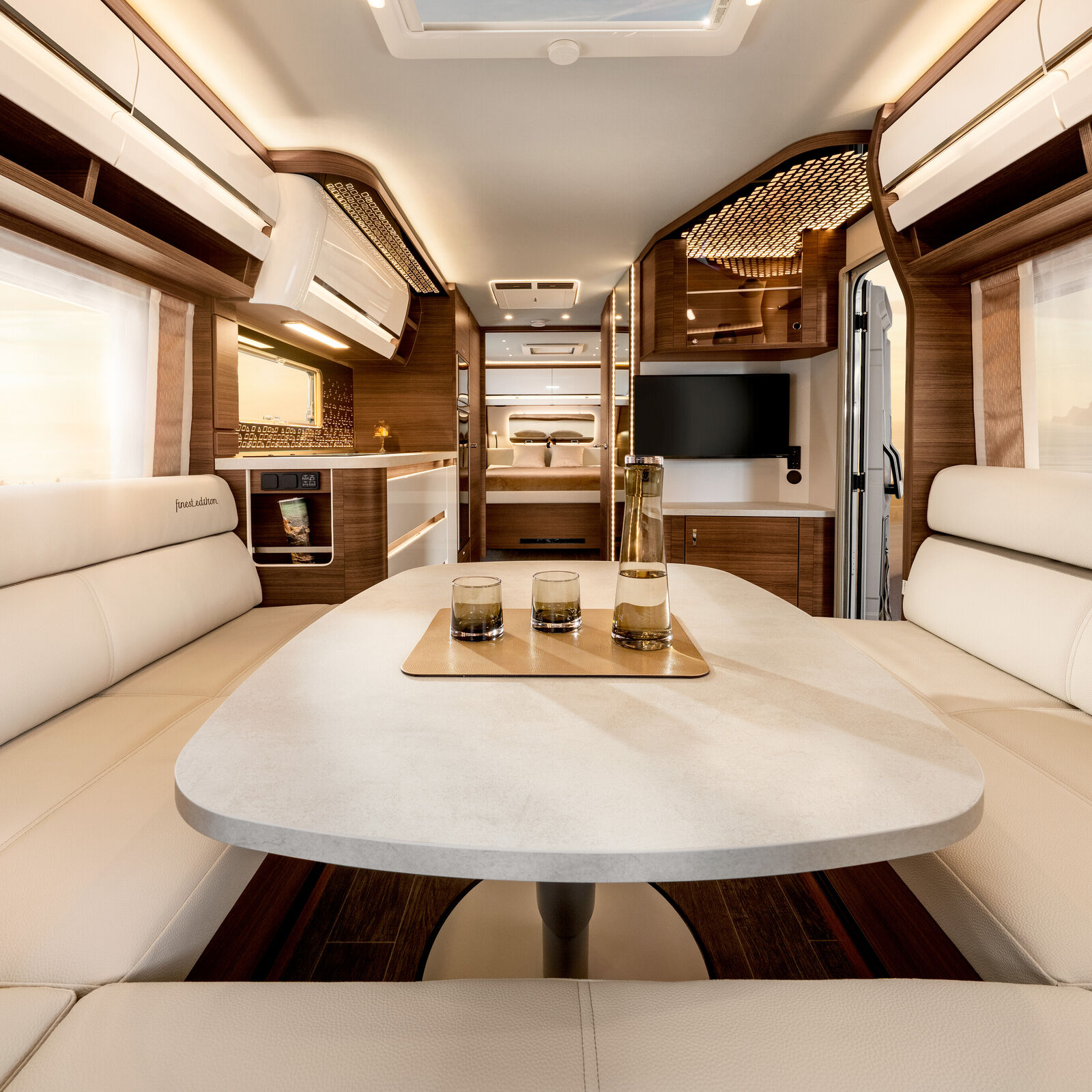 S28 685 DF IN HMM7932 Durchschuss